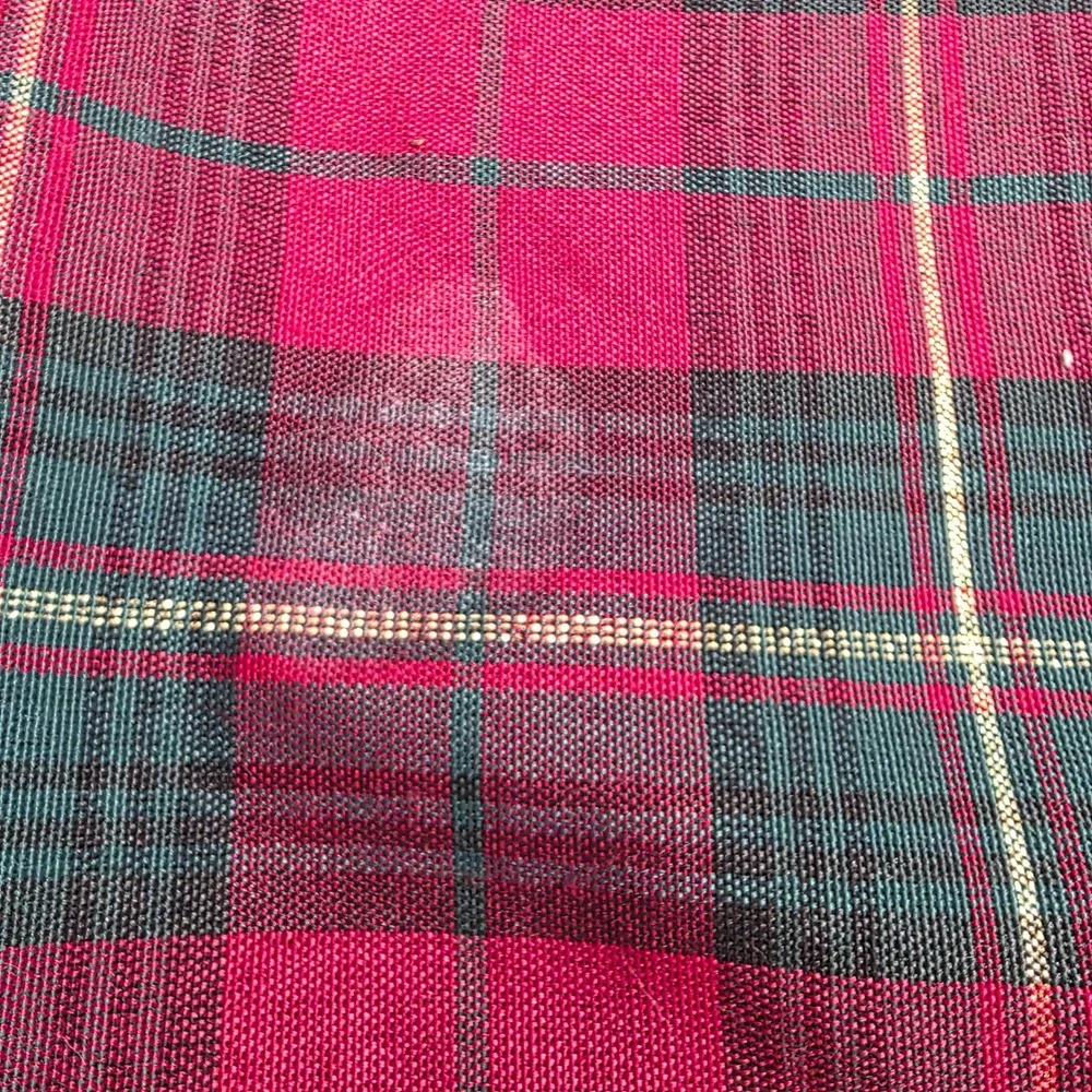 CLEARANCE 💲6️⃣‎ Red Plaid Table Runner Tassel Gold Thread Christmas Holiday